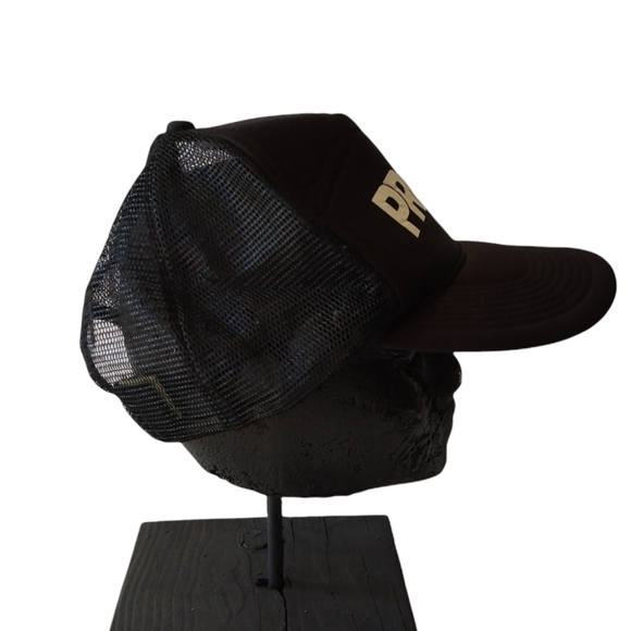 Otto Collection retro black trucker cap. - Picture 2 of 6